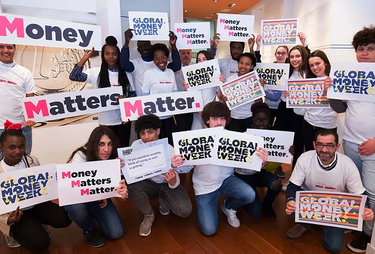 Construa seu futuro, seja inteligente com o dinheiro