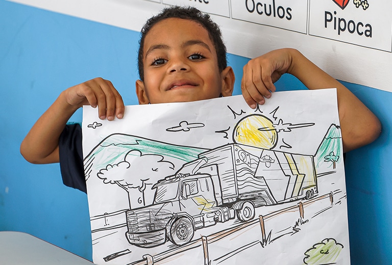 Os conteúdos desta seção foram pensados para envolver crianças e jovens de forma lúdica e educativa, estimulando desde cedo atitudes seguras como pedestres, ciclistas e passageiros