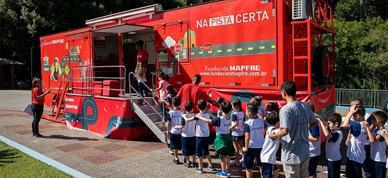 Na Pista Certa Solidariedade, respeito, inclusão e gentileza